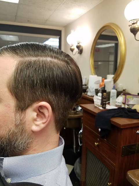 Golden Razor Barber Salon Golden Razor Barber Salon